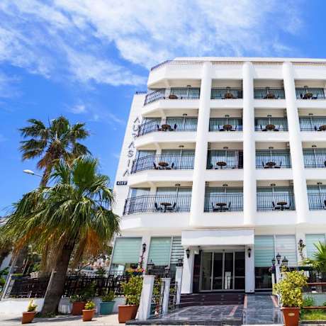 Aurasia Sea Side Hotel